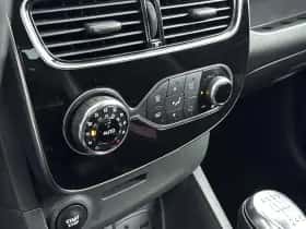 Renault Clio (2017) thumbnail 18