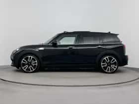 MINI Clubman (2019) thumbnail 2