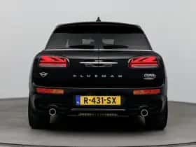 MINI Clubman (2019) thumbnail 3