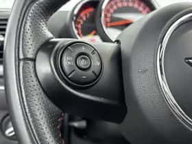 MINI Clubman (2019) thumbnail 6
