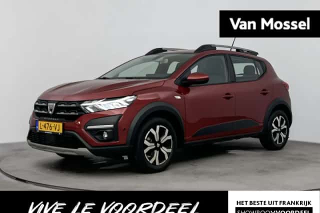 Dacia Sandero Stepway (2021) thumbnail 1
