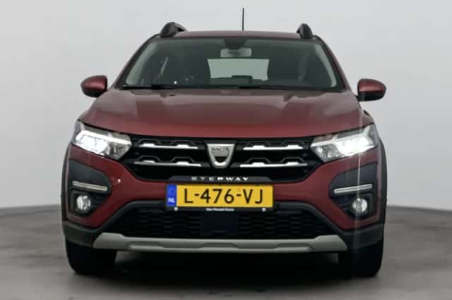 Dacia Sandero Stepway (2021) thumbnail 5