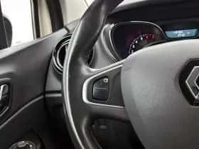 Renault Captur (2016) thumbnail 6