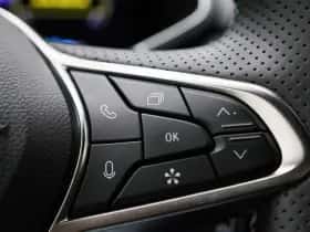 Renault Captur (2024) thumbnail 29
