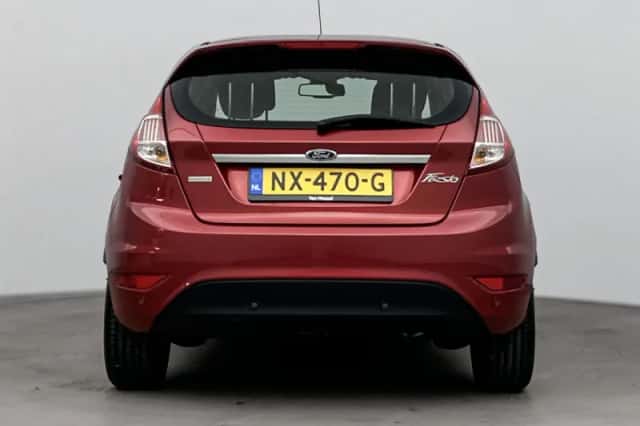 Ford Fiesta (2017) thumbnail 3