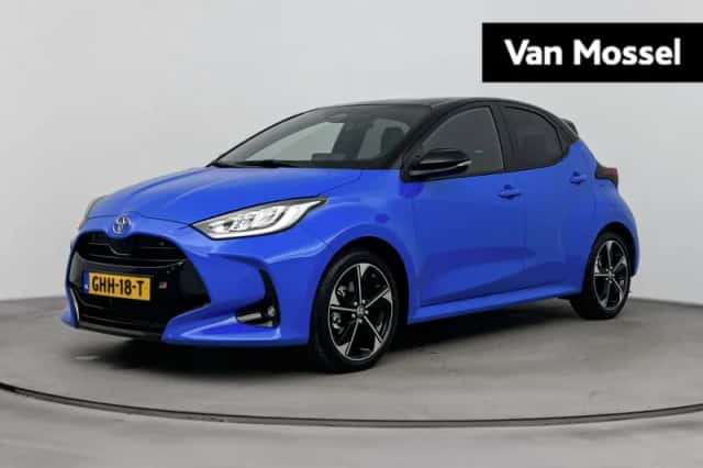 Toyota Yaris (2024) thumbnail 1