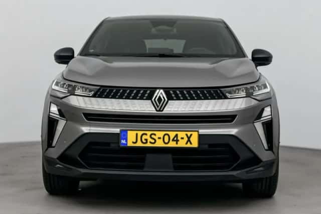 Renault Captur (2025) thumbnail 5