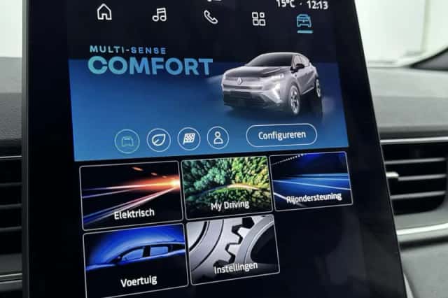 Renault Captur (2025) thumbnail 6
