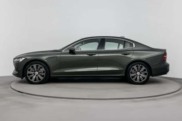 Volvo S60 (2021) thumbnail 3