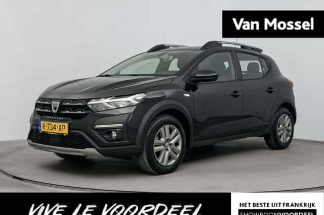Dacia Sandero Stepway (2022) thumbnail 1