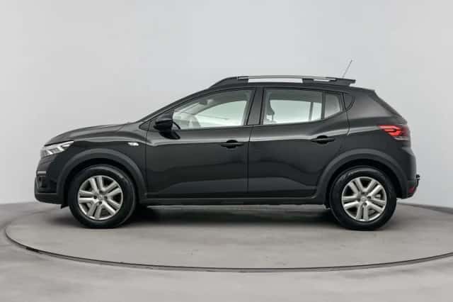Dacia Sandero Stepway (2022) thumbnail 2