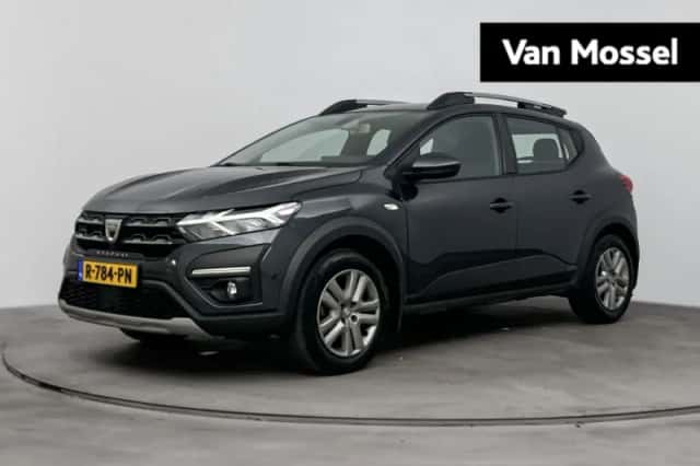 Dacia Sandero Stepway (2022) thumbnail 1