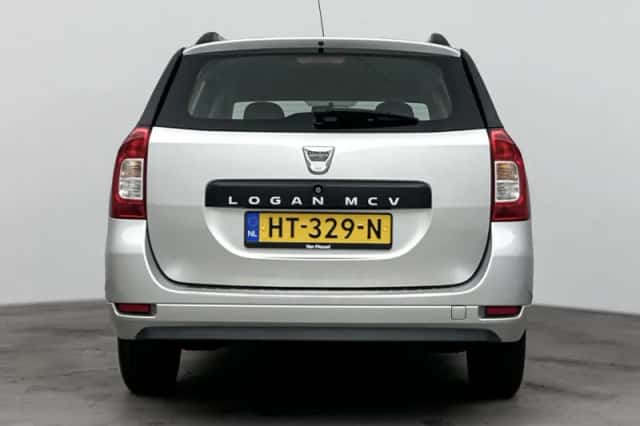 Dacia Logan (2016) thumbnail 3