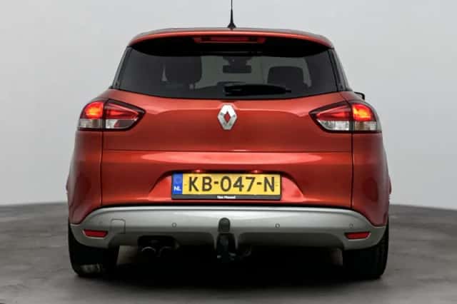 Renault Clio (2016) thumbnail 3
