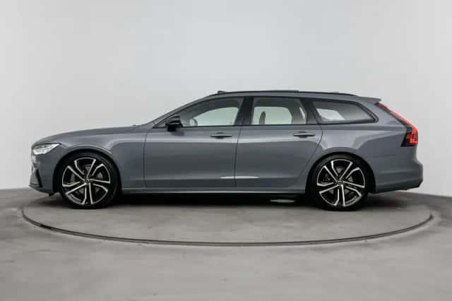 Volvo V90 (2020) thumbnail 2