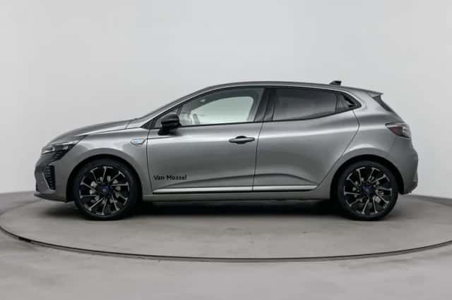 Renault Clio (2025) thumbnail 2
