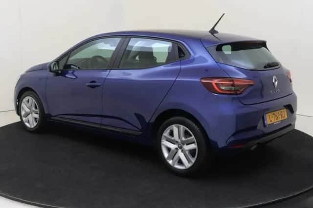 Renault Clio (2021) thumbnail 4