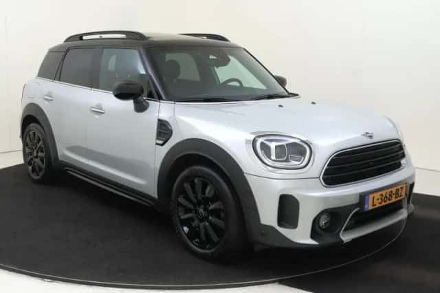 MINI Countryman (2021) thumbnail 3