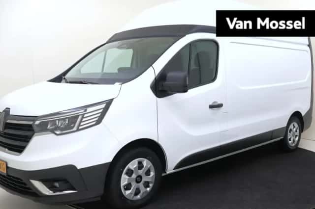 Renault Trafic (2024) thumbnail 1
