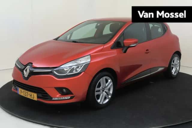 Renault Clio (2018) thumbnail 1