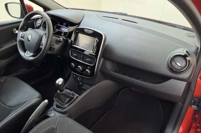 Renault Clio (2018) thumbnail 5