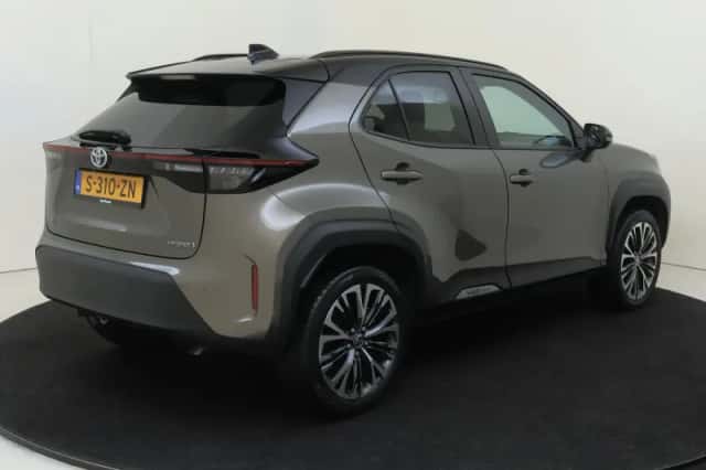 Toyota Yaris Cross (2023) thumbnail 5