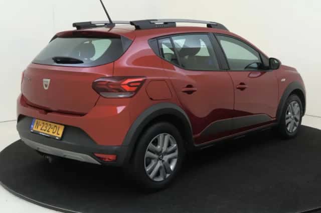 Dacia Sandero Stepway (2021) thumbnail 5