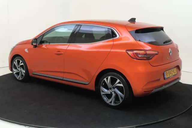 Renault Clio (2022) thumbnail 4