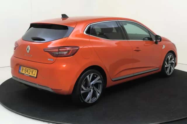 Renault Clio (2022) thumbnail 5