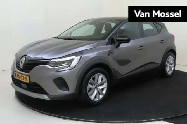 Renault Captur (2023) thumbnail 1