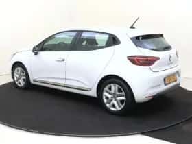 Renault Clio (2020) thumbnail 3