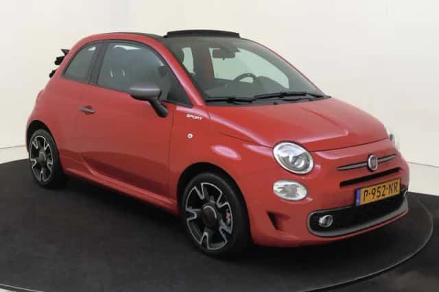 Fiat 500C (2022) thumbnail 3