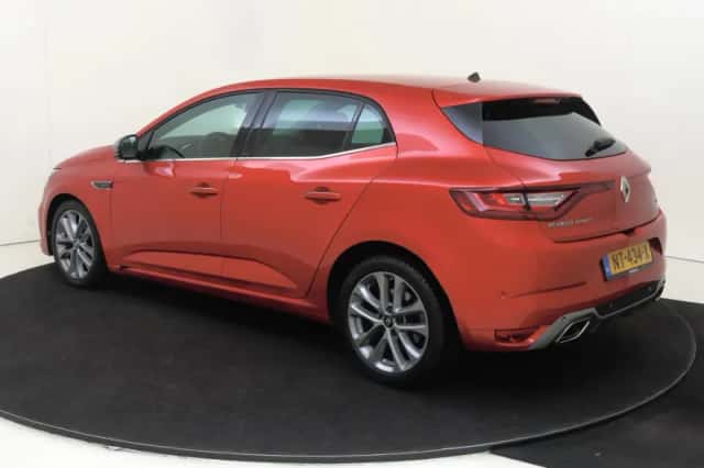 Renault Mégane (2017) thumbnail 4