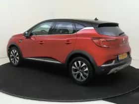 Renault Captur (2021) thumbnail 3