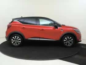 Renault Captur (2021) thumbnail 9