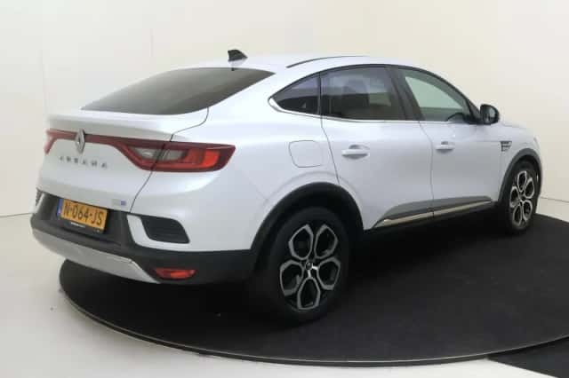 Renault Arkana (2021) thumbnail 4