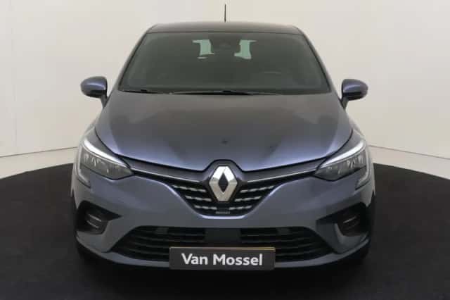 Renault Clio (2022) thumbnail 6