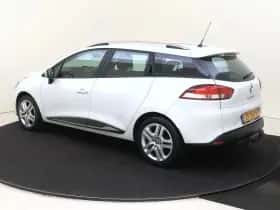 Renault Clio (2019) thumbnail 3