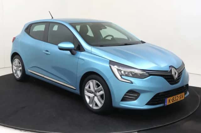 Renault Clio (2021) thumbnail 3
