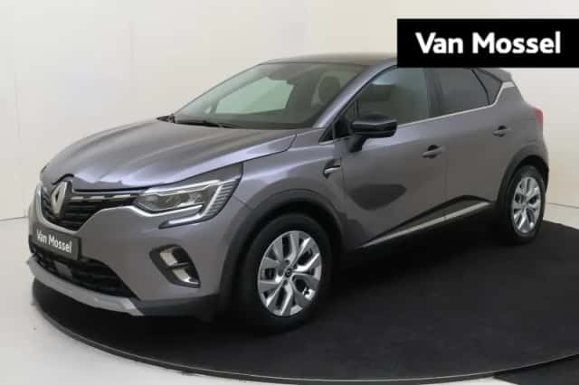 Renault Captur (2022) thumbnail 1