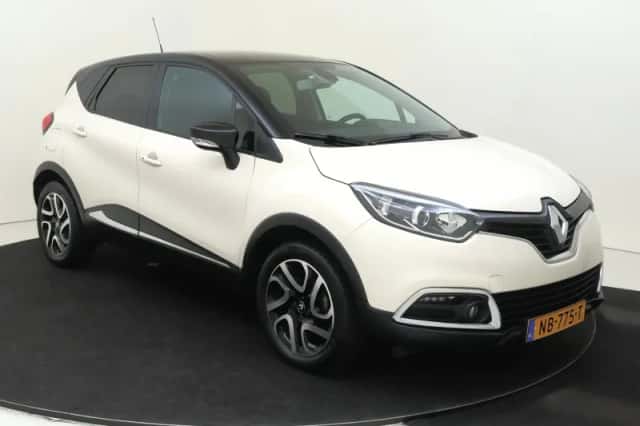 Renault Captur (2017) thumbnail 3