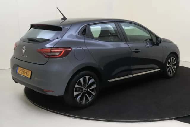 Renault Clio (2020) thumbnail 5