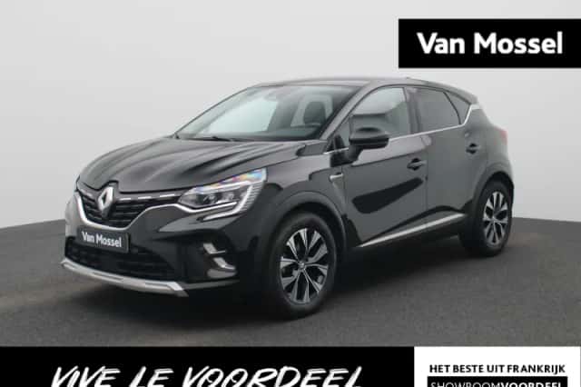 Renault Captur (2023) thumbnail 1