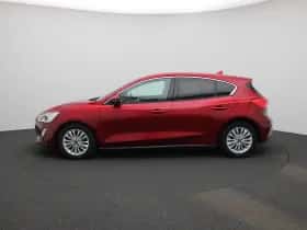 Ford Focus (2019) thumbnail 4