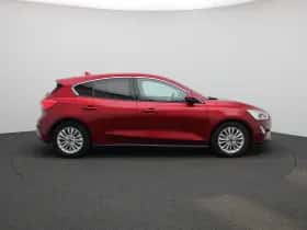 Ford Focus (2019) thumbnail 6