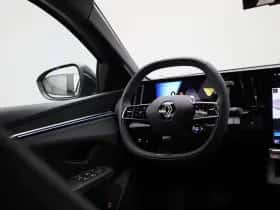Renault Mégane E-Tech (2025) thumbnail 9