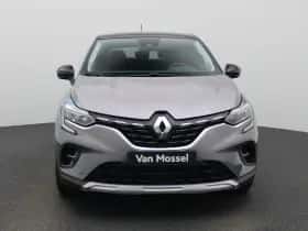 Renault Captur (2022) thumbnail 4