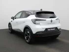 Renault Captur (2025) thumbnail 2