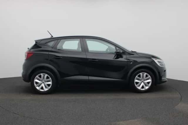 Renault Captur (2023) thumbnail 6