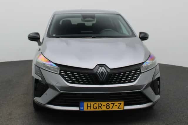 Renault Clio (2025) thumbnail 3